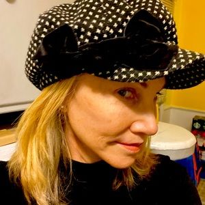 Cute polka dot newsboy hat